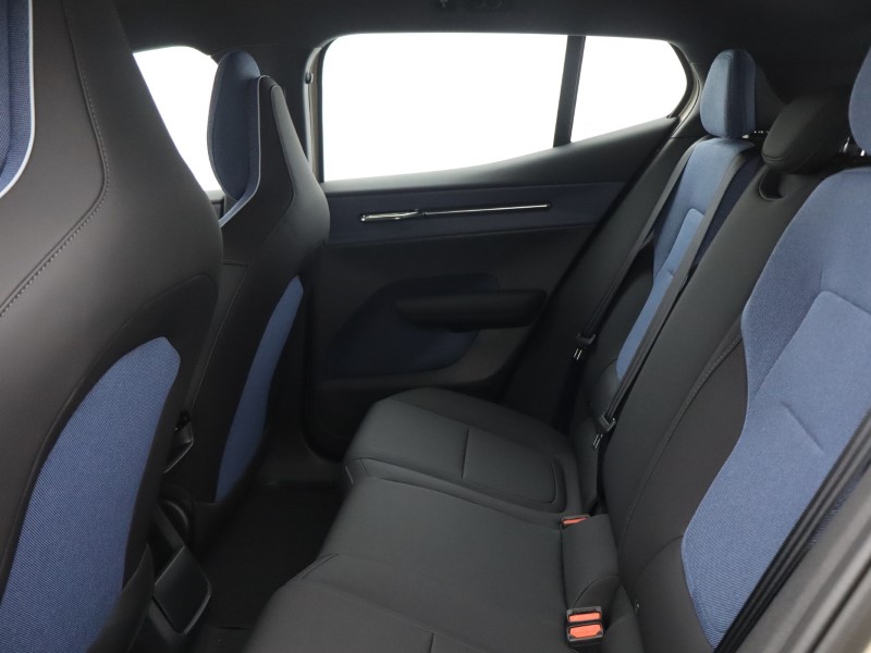 Used Volvo EX30 2025 for sale - 78081259: Photo 6