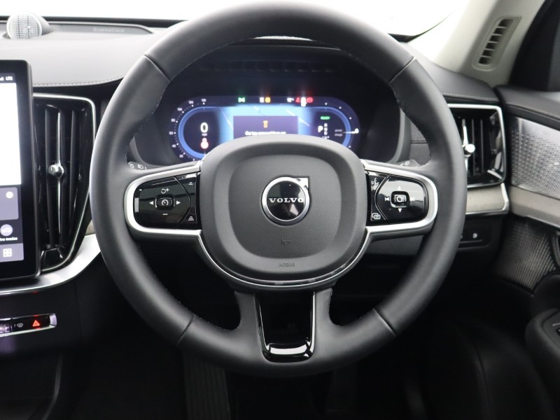 Used Volvo XC90 2025 for sale - 76981328: Photo 39