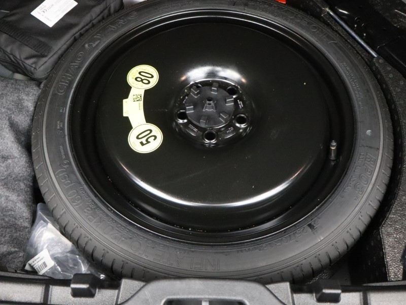 Used Volvo XC40 2025 for sale - 76981826: Photo 26