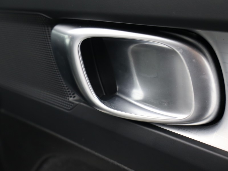 Used Volvo XC40 2025 for sale - 76981826: Photo 32