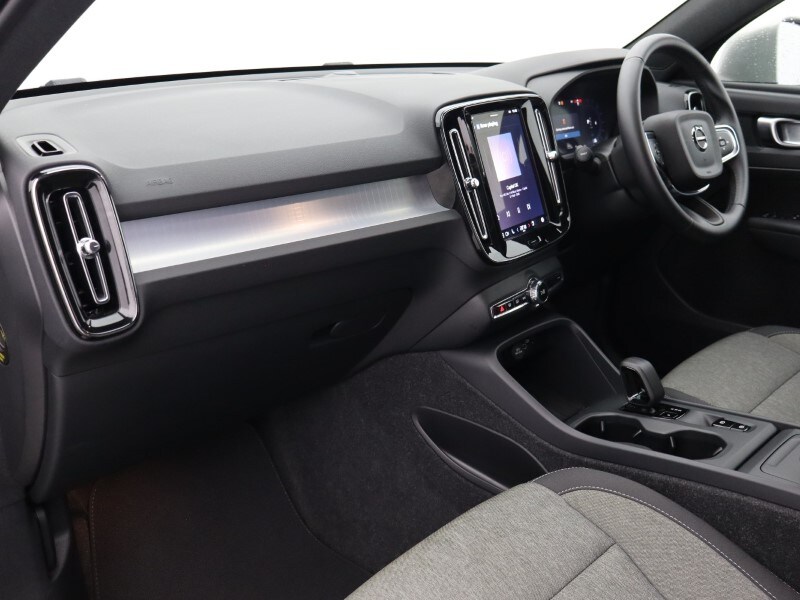 Used Volvo XC40 2025 for sale - 76981826: Photo 38