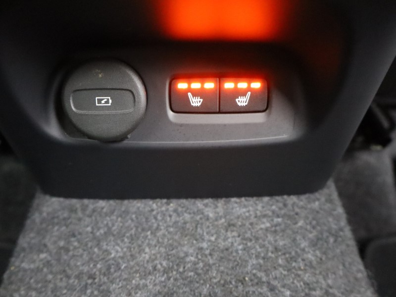 Used Volvo XC40 2025 for sale - 76981826: Photo 43