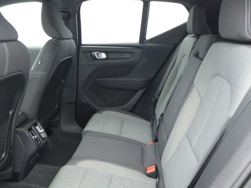 Used Volvo XC40 2025 for sale - 76981826: Photo 6