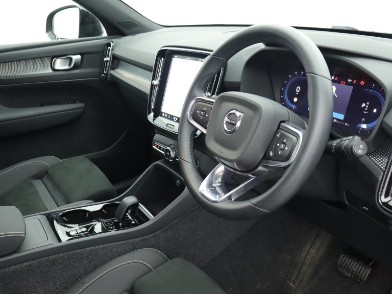 Used Volvo XC40 2025 for sale - 77170638: Photo 37