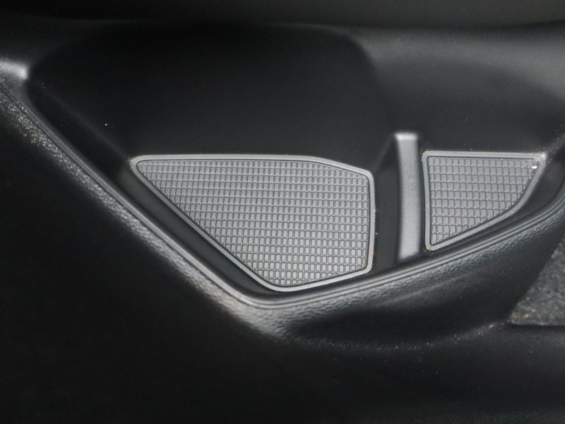 Used Volvo XC40 2025 for sale - 77170638: Photo 40