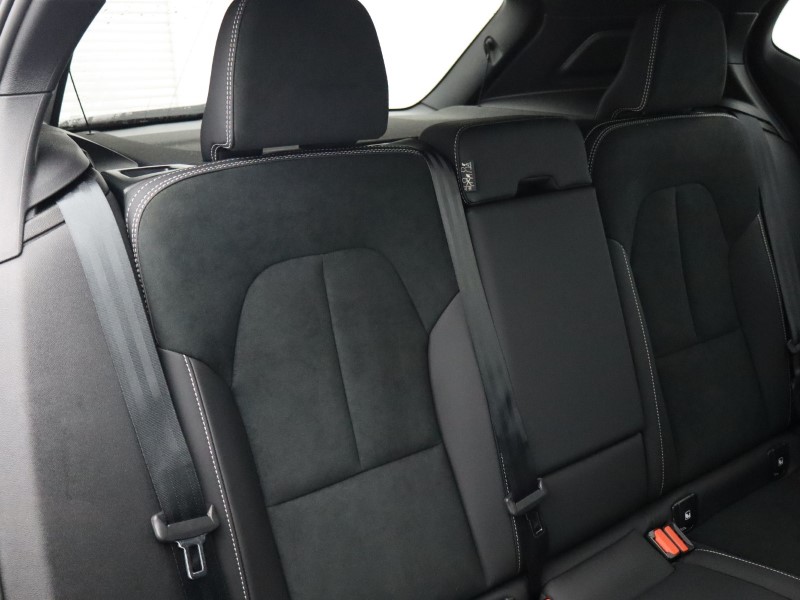 Used Volvo XC40 2025 for sale - 77170638: Photo 43