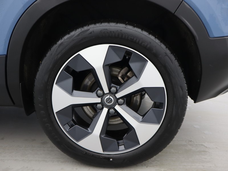 Used Volvo XC40 2025 for sale - 76981867: Photo 12