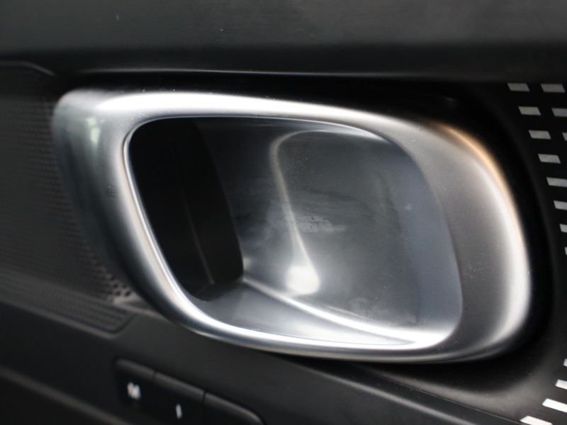 Used Volvo XC40 2025 for sale - 76981867: Photo 31