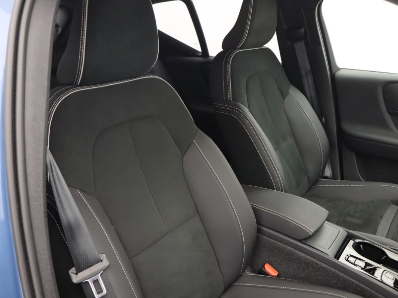 Used Volvo XC40 2025 for sale - 76981867: Photo 35