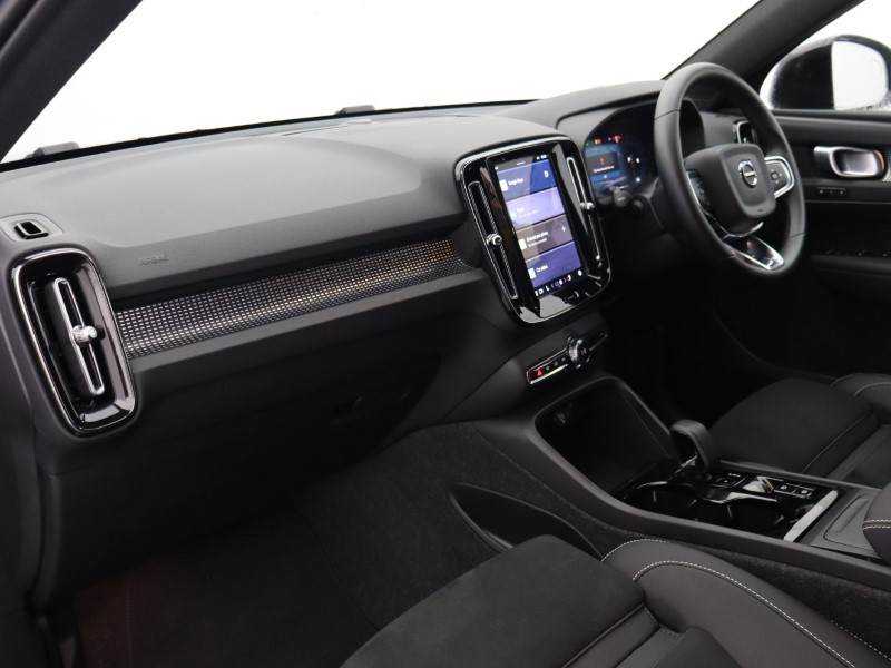 Used Volvo XC40 2025 for sale - 76981867: Photo 39