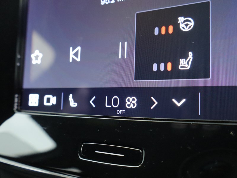 Used Volvo XC40 2025 for sale - 76981867: Photo 55