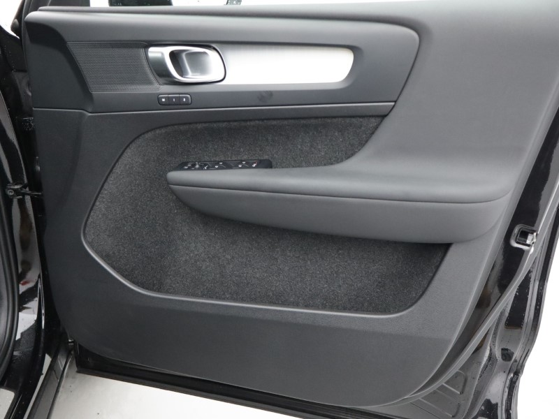 Used Volvo XC40 2025 for sale - 77005474: Photo 33