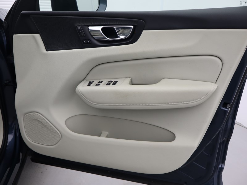 Used Volvo XC60 2020 for sale - 76981359: Photo 21