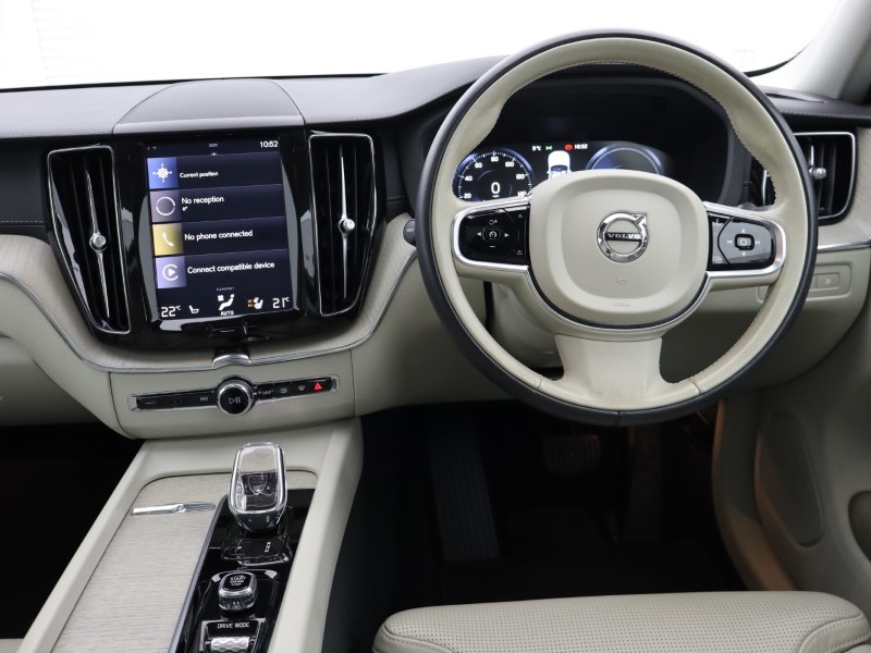 Used Volvo XC60 2020 for sale - 76981359: Photo 43