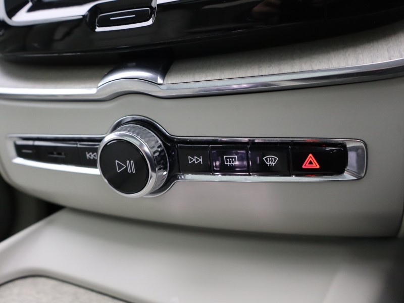 Used Volvo XC60 2020 for sale - 76981359: Photo 52