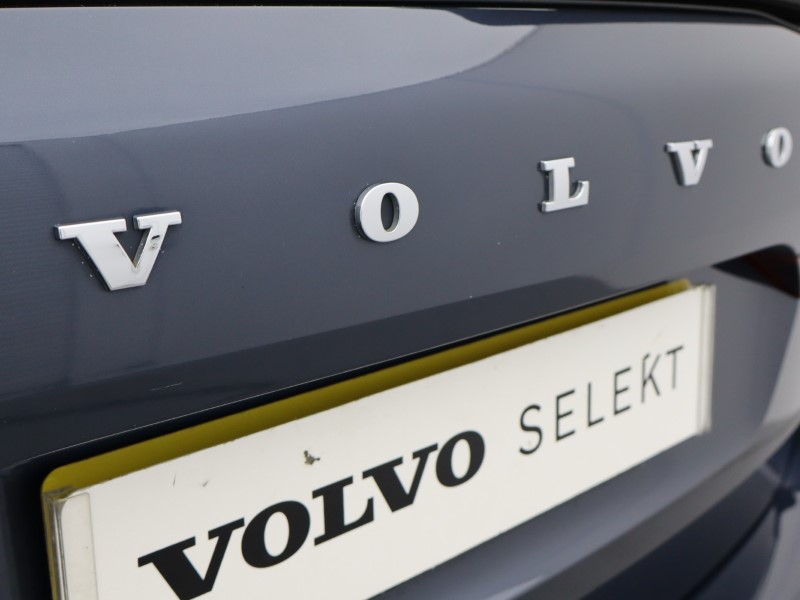 Used Volvo XC60 2020 for sale - 76981359: Photo 59