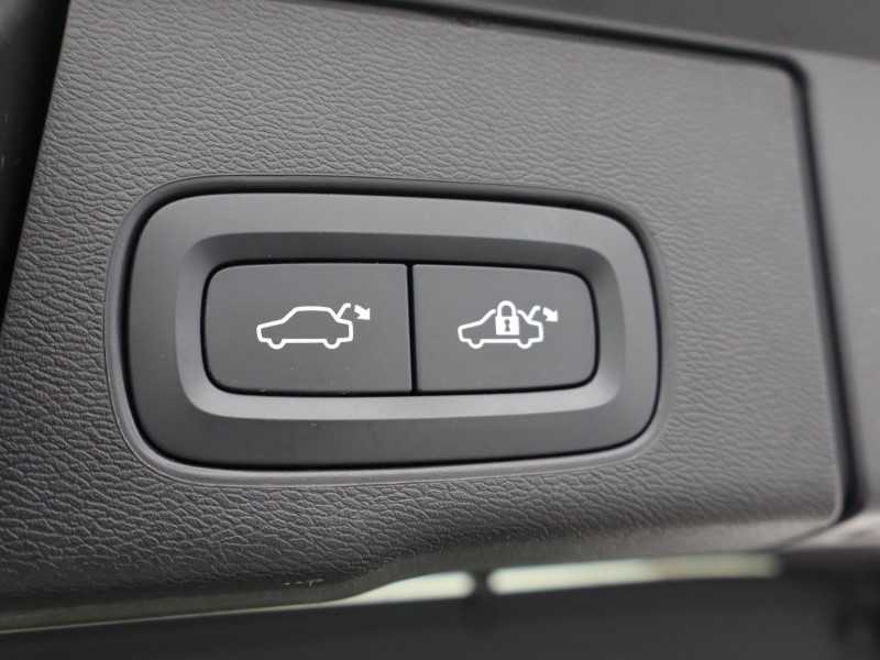 Used Volvo XC60 2020 for sale - 76981359: Photo 62