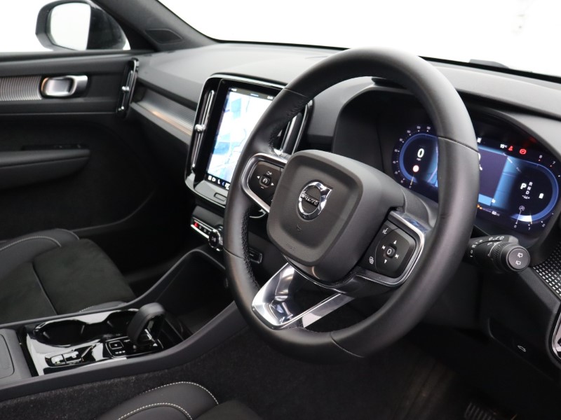 Used Volvo XC40 2025 for sale - 76980874: Photo 24