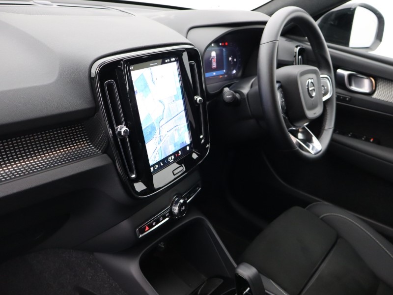 Used Volvo XC40 2025 for sale - 76980874: Photo 27