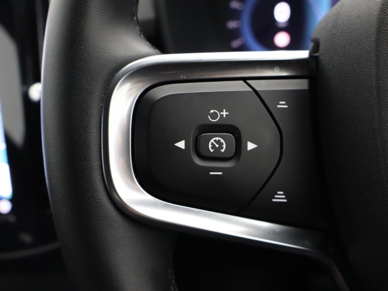 Used Volvo XC40 2025 for sale - 76980874: Photo 36