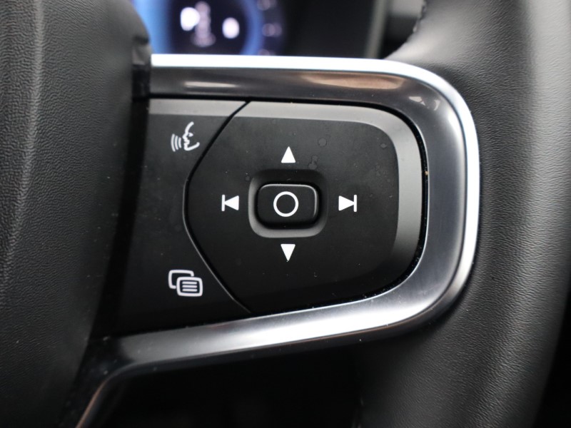 Used Volvo XC40 2025 for sale - 76980874: Photo 37