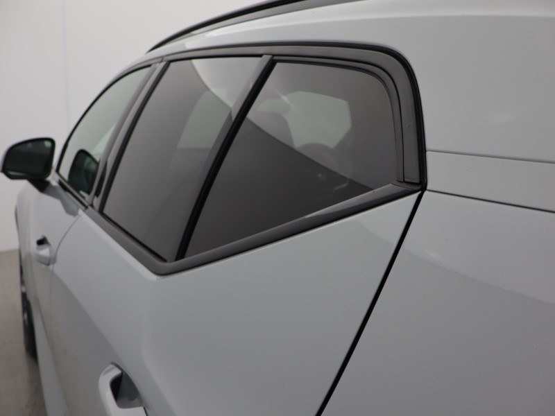 Used Volvo XC40 2025 for sale - 76980874: Photo 59