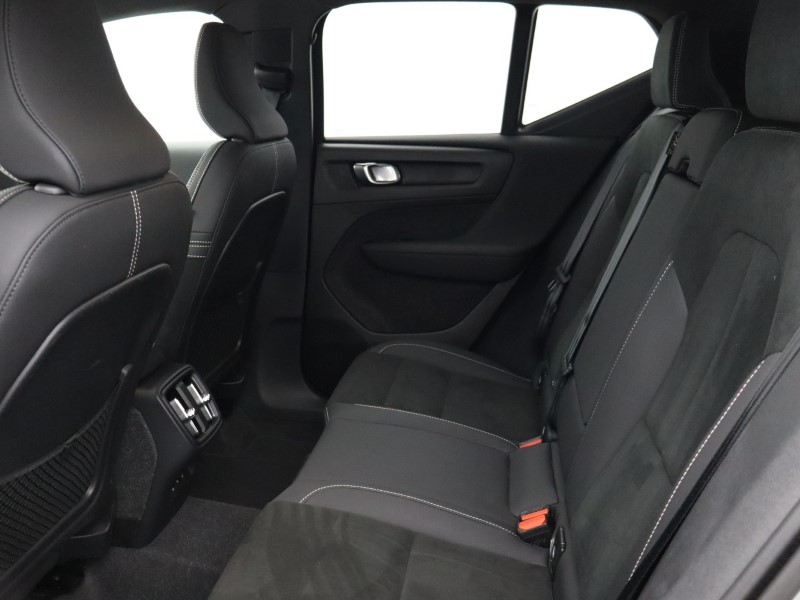 Used Volvo XC40 2025 for sale - 76980874: Photo 7