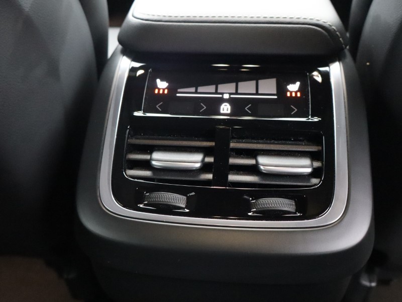 Used Volvo XC60 2025 for sale - 76981698: Photo 31