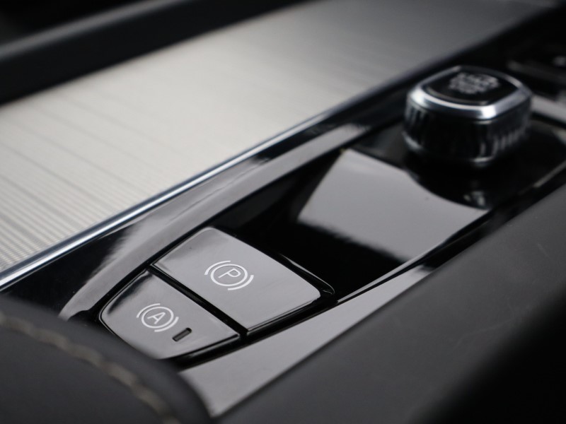 Used Volvo XC60 2025 for sale - 76981698: Photo 47