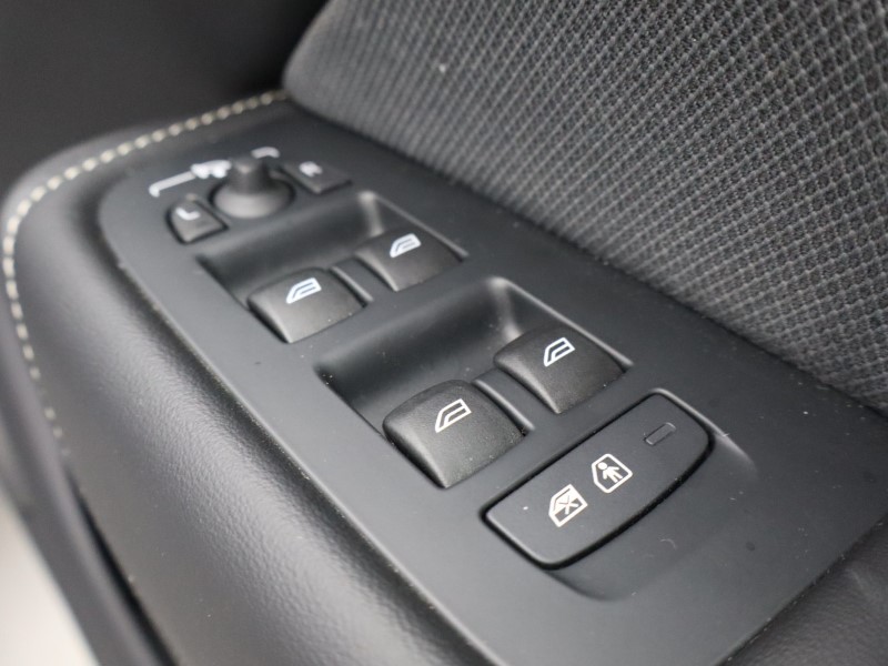 Used Volvo XC60 2025 for sale - 76981426: Photo 18