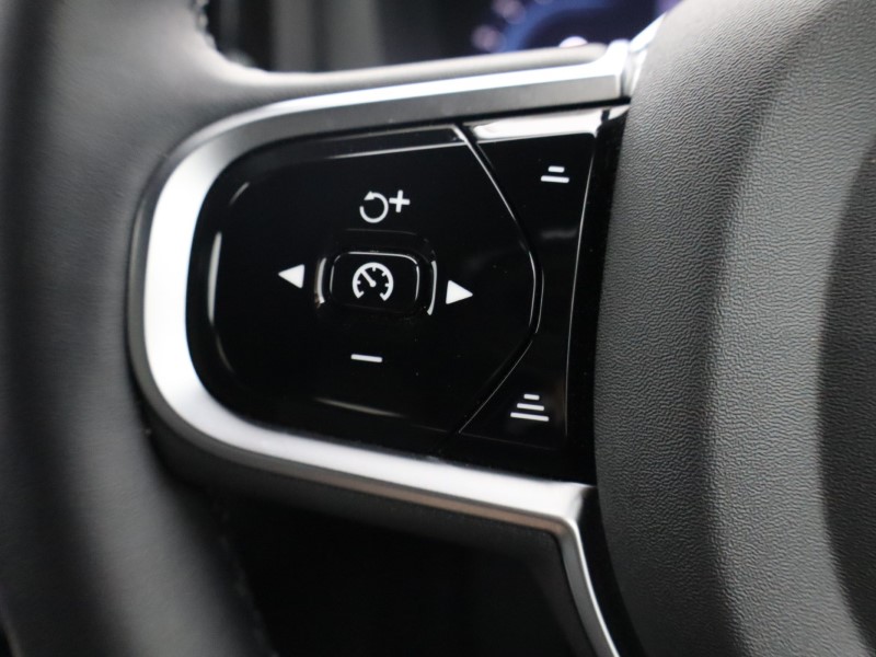 Used Volvo XC60 2025 for sale - 76981426: Photo 36