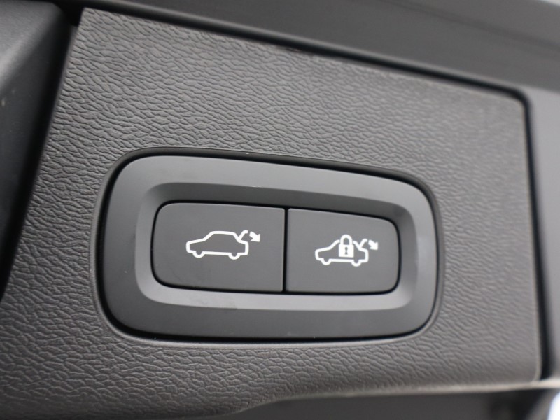 Used Volvo XC60 2025 for sale - 76981426: Photo 60