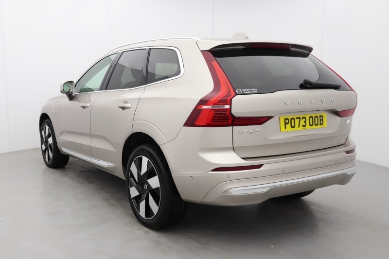 Used Volvo XC60 2023 for sale - 77950808: Photo 3