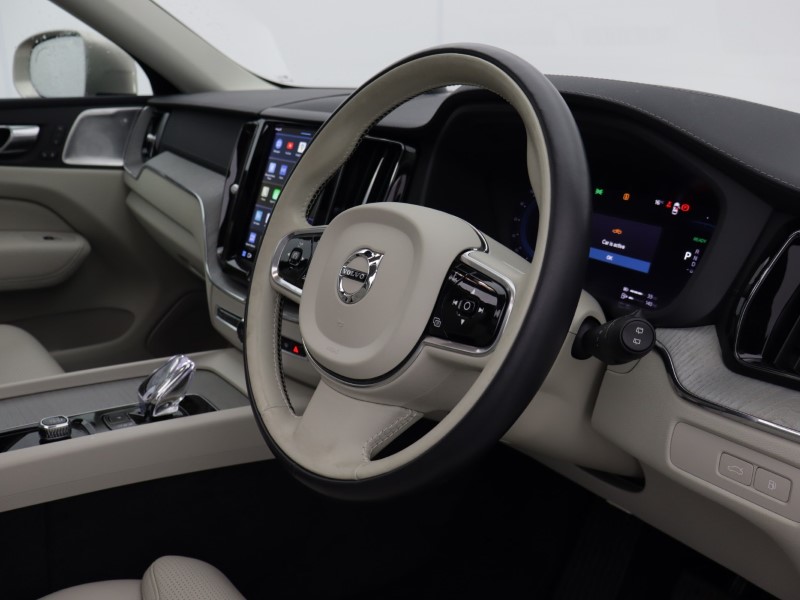 Used Volvo XC60 2023 for sale - 77950808: Photo 34