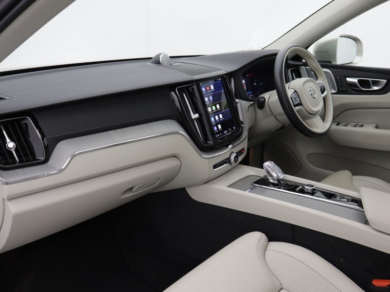 Used Volvo XC60 2023 for sale - 77950808: Photo 41