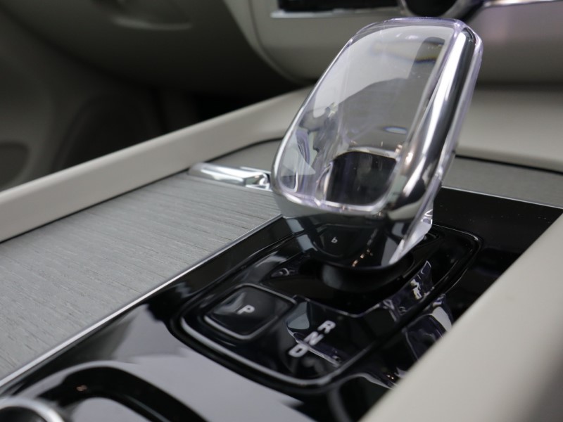 Used Volvo XC60 2023 for sale - 77950808: Photo 60