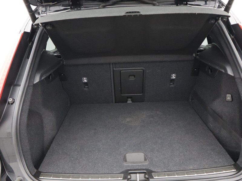 Used Volvo XC40 2020 for sale - 76981813: Photo 25