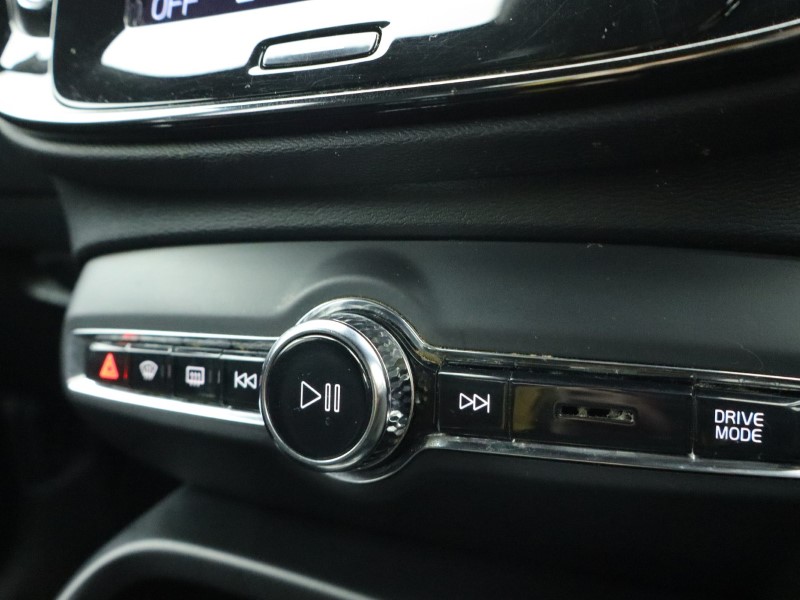 Used Volvo XC40 2020 for sale - 76981813: Photo 54