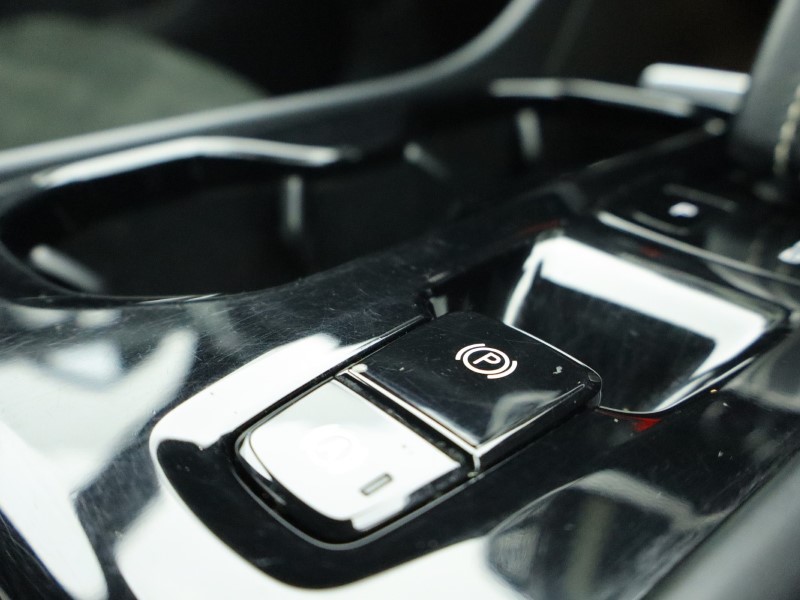 Used Volvo XC40 2020 for sale - 76981813: Photo 56