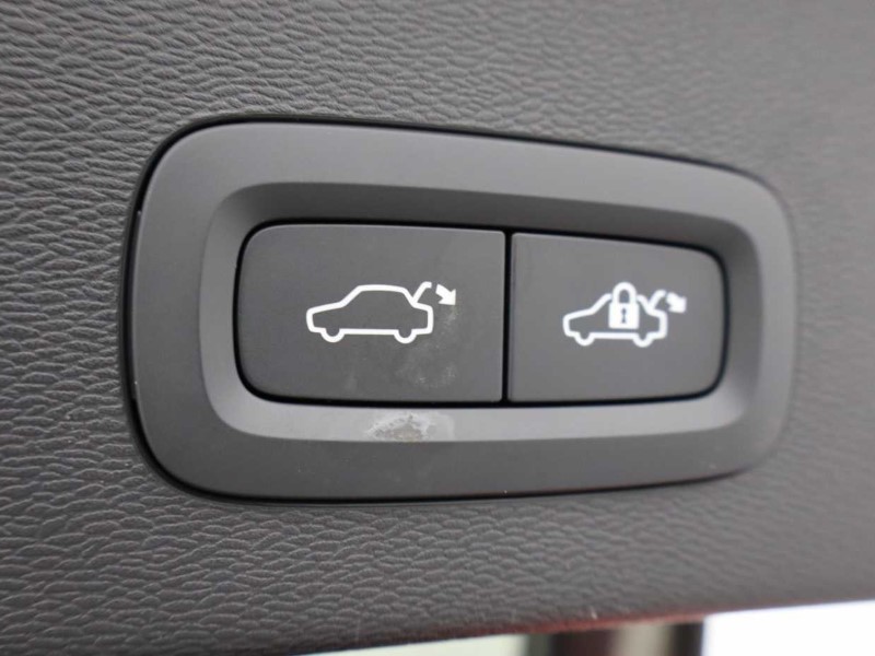 Used Volvo C40 2023 for sale - 76982398: Photo 26