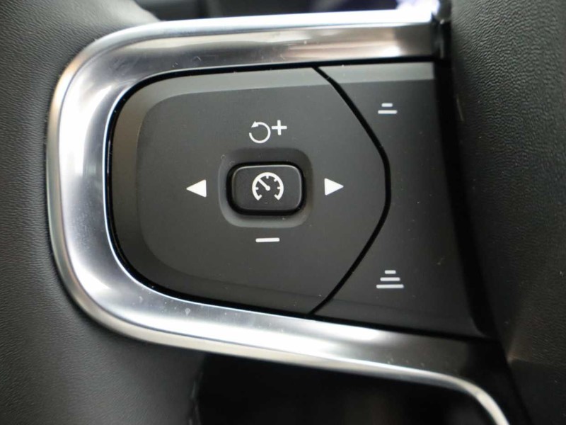 Used Volvo C40 2023 for sale - 76982398: Photo 47