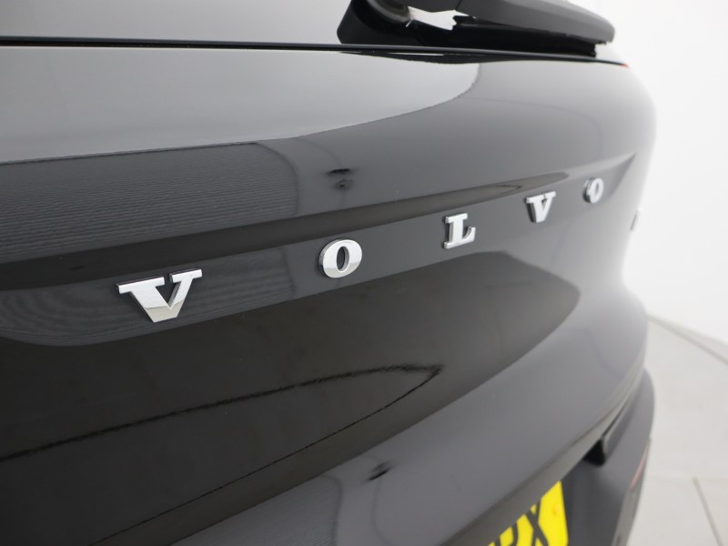 Used Volvo XC40 2022 for sale - 76982209: Photo 15