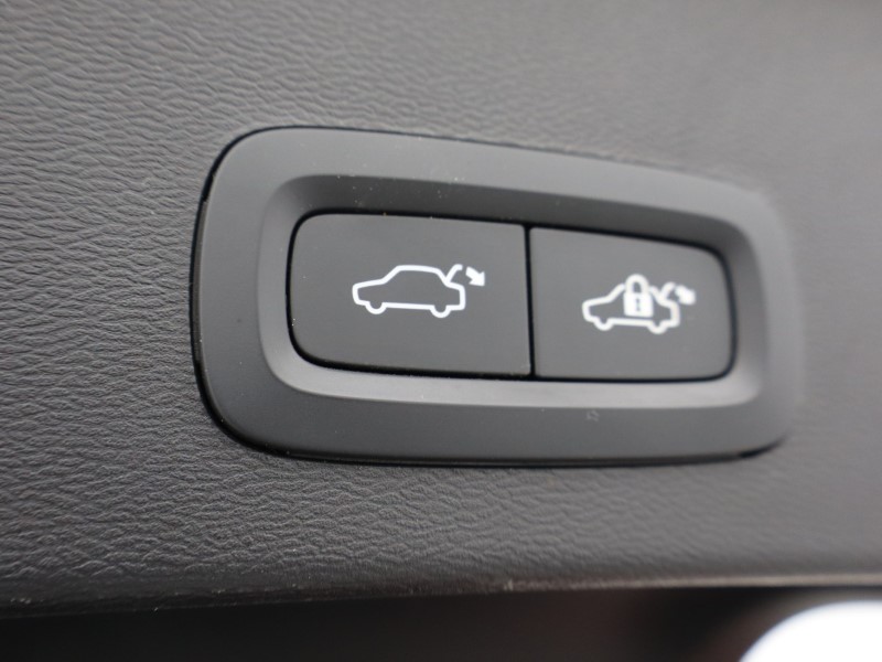 Used Volvo XC40 2022 for sale - 76982209: Photo 20