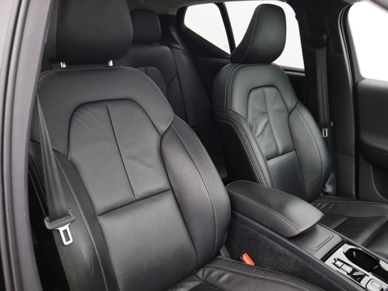 Used Volvo XC40 2022 for sale - 76982209: Photo 41