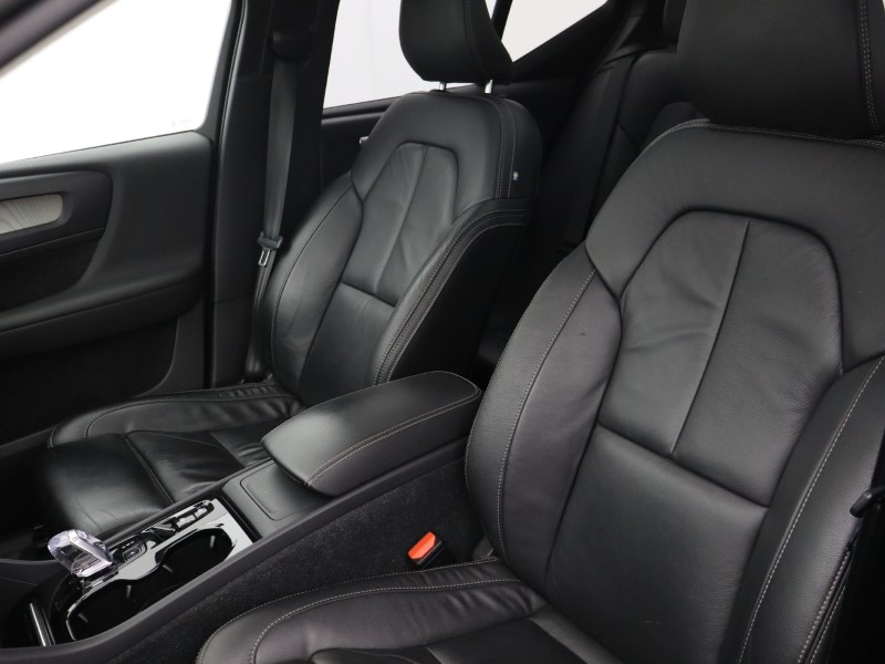 Used Volvo XC40 2022 for sale - 76982209: Photo 42