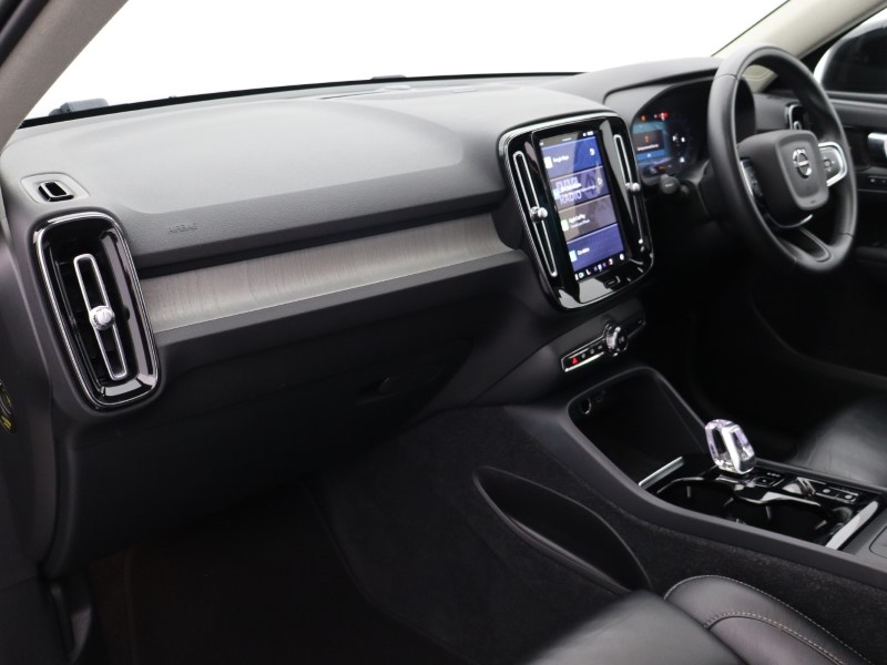 Used Volvo XC40 2022 for sale - 76982209: Photo 43