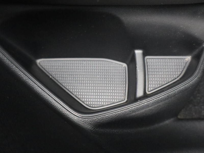 Used Volvo XC40 2022 for sale - 76982209: Photo 46