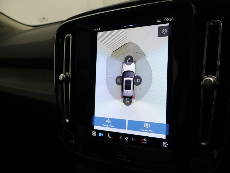 Used Volvo XC40 2022 for sale - 76982209: Photo 58