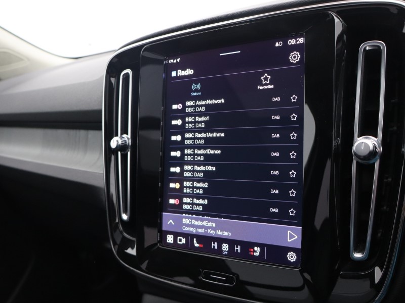 Used Volvo XC40 2022 for sale - 76982209: Photo 59