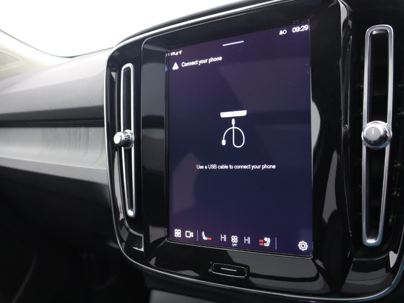 Used Volvo XC40 2022 for sale - 76982209: Photo 61